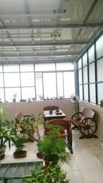 還在裝傳統(tǒng)陽(yáng)光房？太傻了！如今大家都裝這個(gè)，美觀、環(huán)保還能賺錢(qián)！