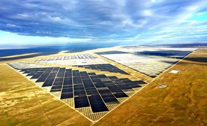中國(guó)十三省最大光伏電站在這里！欽州康熙嶺的光伏電站能排上號(hào)了嗎？